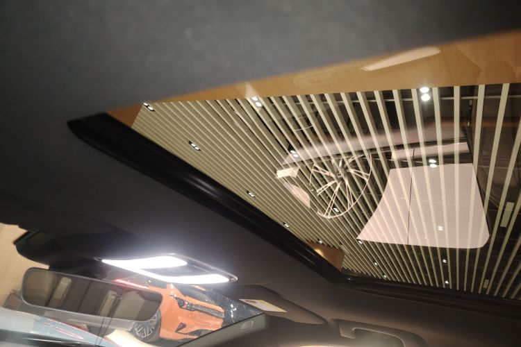 理想汽车 理想ONE 2021款 增程6座版中控内饰22