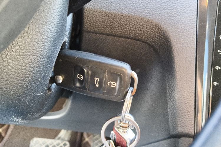 大众 桑塔纳 2021款 1.5L 自动风尚版中控内饰11