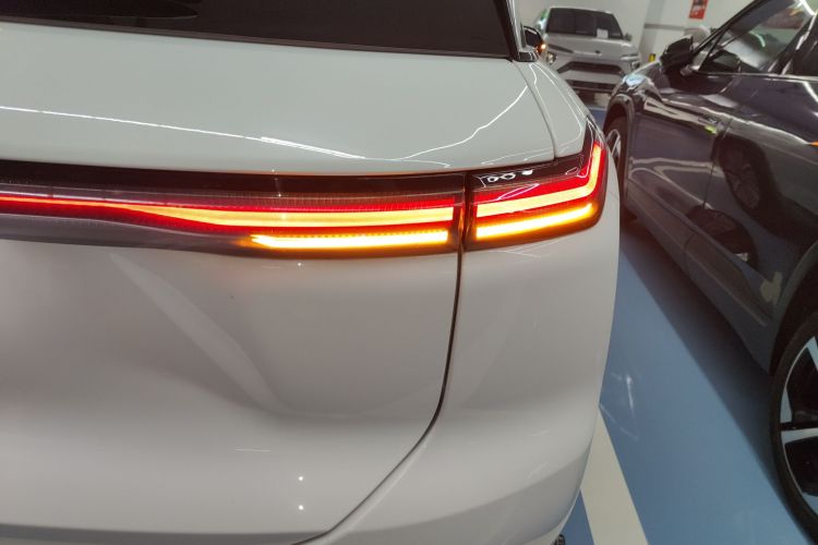 蔚来ES7 2022款 75kWh车身外观6006