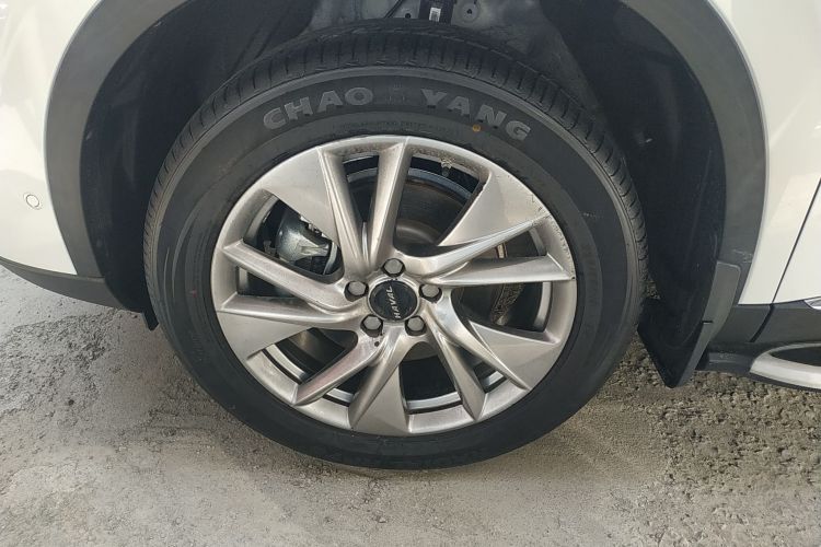 哈弗H6 2021款 第三代 1.5T 自动两驱Max车身外观35