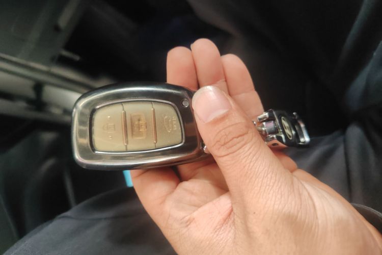 北京现代ix35 2015款 2.0L 自动两驱智能型 国V中控内饰11