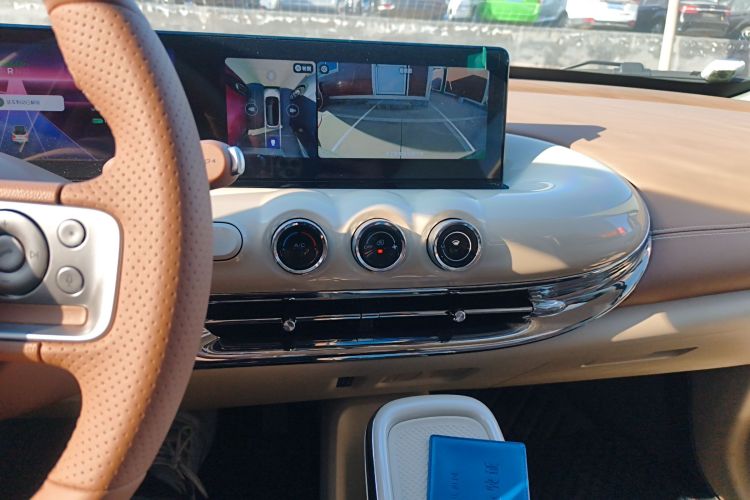 五菱汽车 五菱缤果 2025款 410km 灵犀尊享款中控内饰16