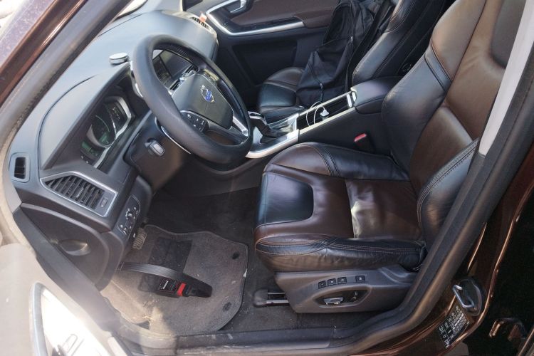 沃尔沃XC60(进口) 2014款 改款 T5 智雅版中控内饰19