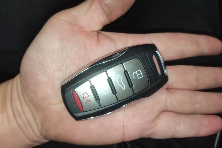 哈弗H6 2021款 国潮版 1.5T 自动冠军版中控内饰11