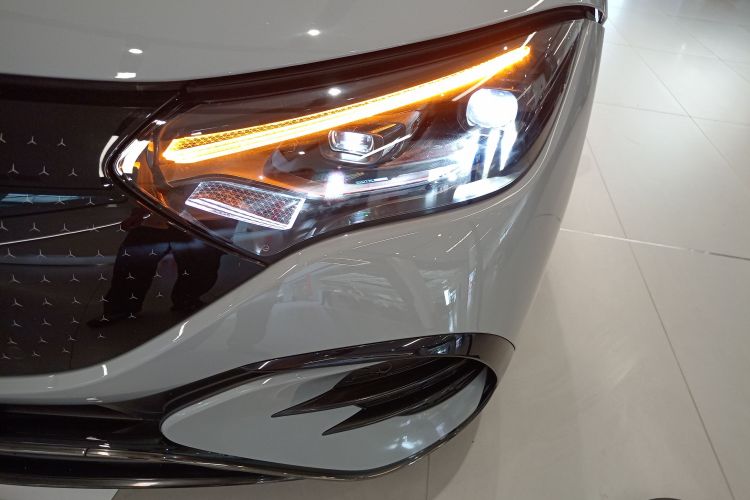 奔驰EQE 2022款 350 先型特别版局部细节36