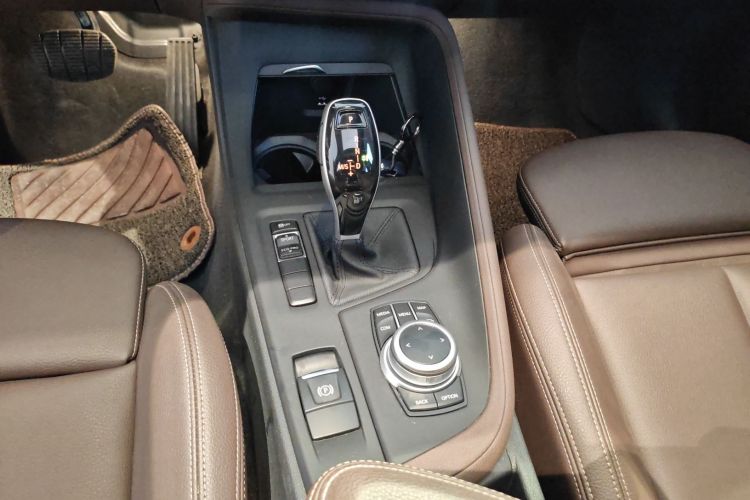 宝马X1 2021款 sDrive25Li 领先型中控内饰18