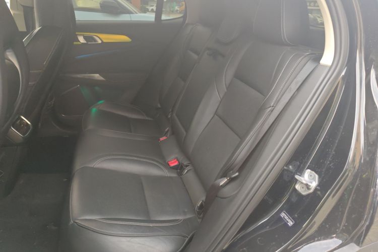 领克01 2017款 2.0T 两驱型Pro版中控内饰21