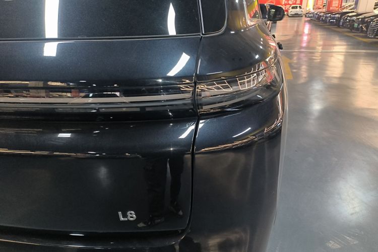 理想汽车 理想L8 2024款 Pro车身外观9