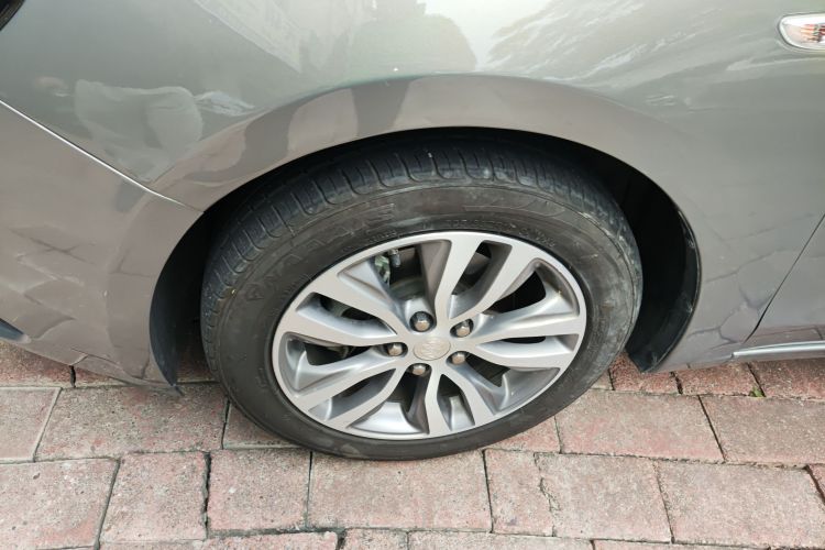 别克 英朗 2018款 18T 自动精英型车身外观6002