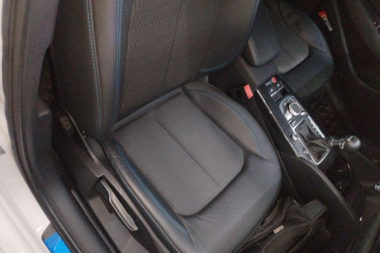 奥迪A3 2019款 Limousine 35 TFSI 时尚型 国V局部细节41