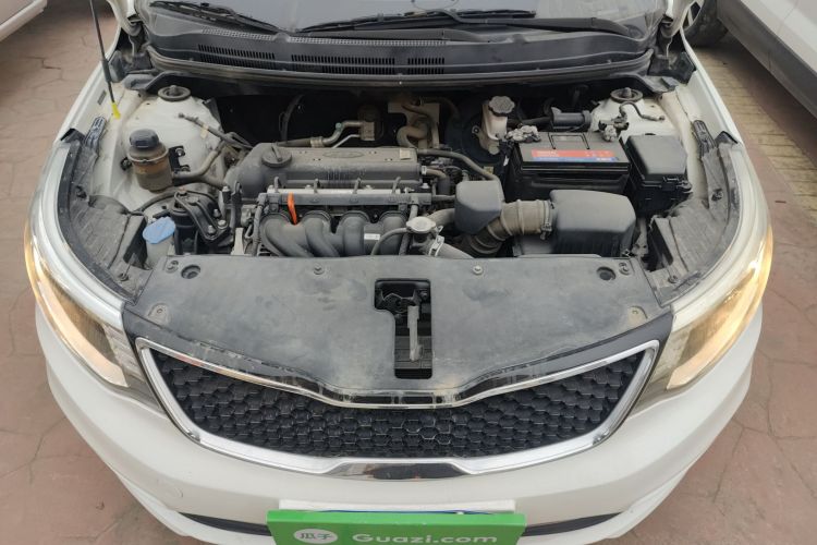 起亚K2 2015款 三厢 1.4L MT GLS机舱底盘24