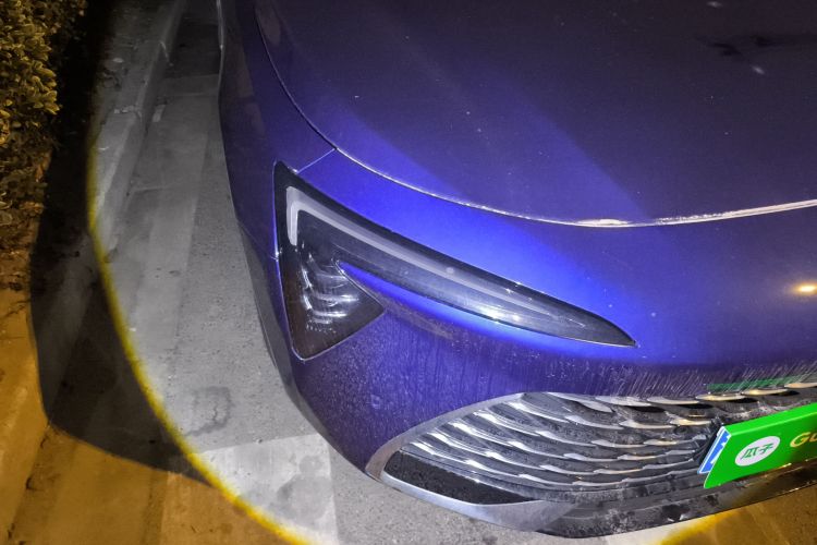 别克 君越 2023款 艾维亚版车身外观8