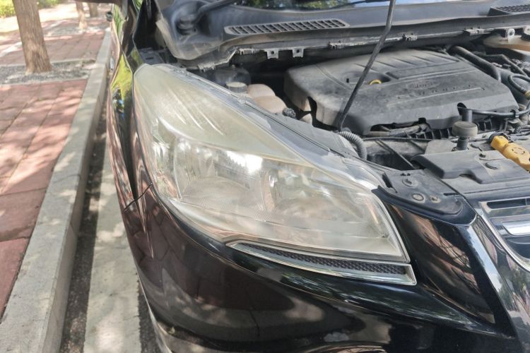 福特 翼虎 2015款 1.5L GTDi 四驱精英型车身外观8