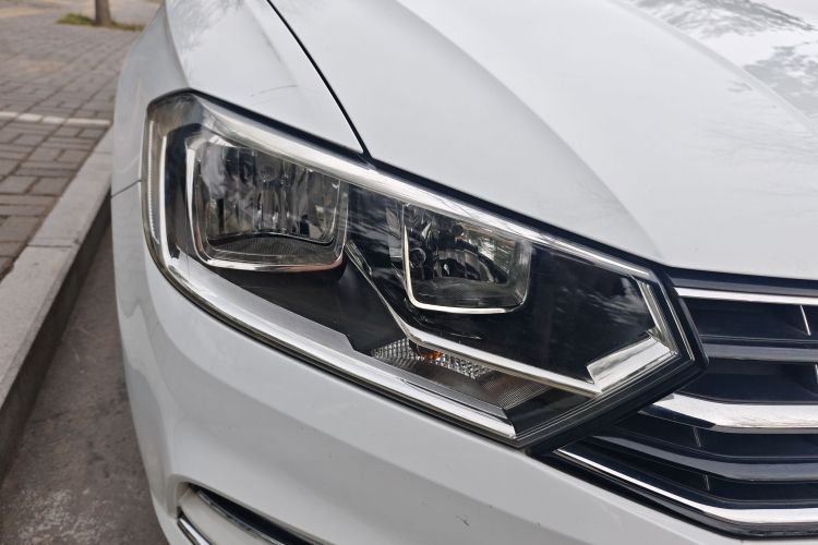 大众 宝来 2017款 1.6L 手动舒适型车身外观6006