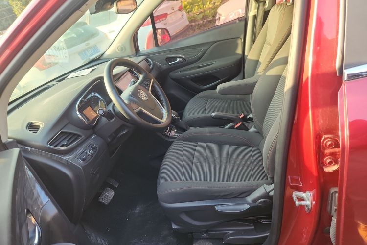 别克 昂科拉 2017款 18T 自动两驱都市领先型中控内饰19