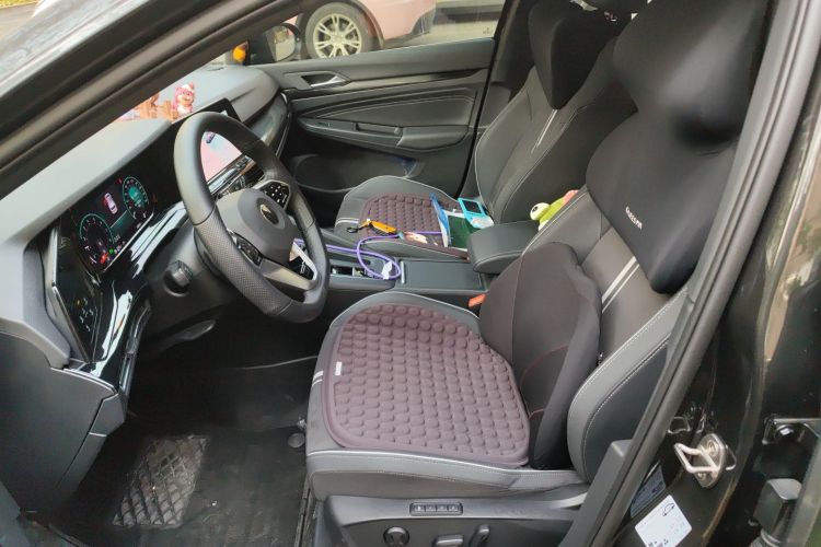 大众 高尔夫 2023款 280TSI DSG R-Line Lite中控内饰19