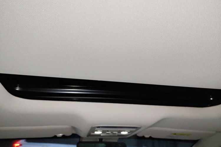 东风风行 风行游艇 2022款 1.5T DCT揽月版局部细节22