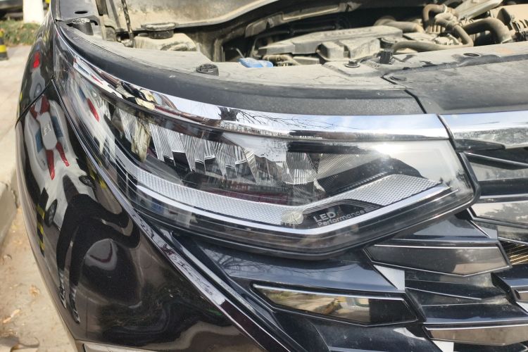 现代 库斯途 2022款 270TGDi 智爱旗舰版 TOP车身外观8