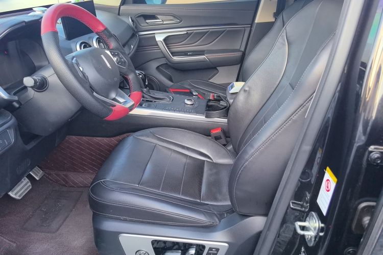 魏牌 VV5 2017款 2.0T 旗舰型中控内饰19