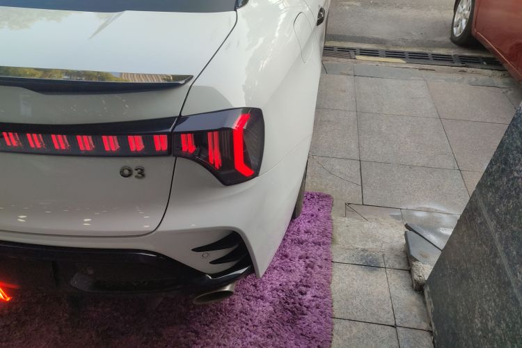 领克03 2023款 1.5TD DCT劲Pro车身外观9