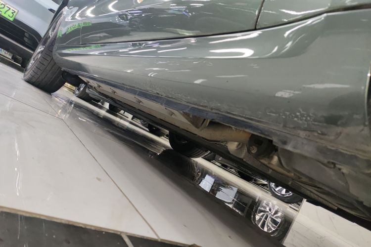 鸿蒙智行 问界M5 2022款 增程后驱标准版局部细节9001