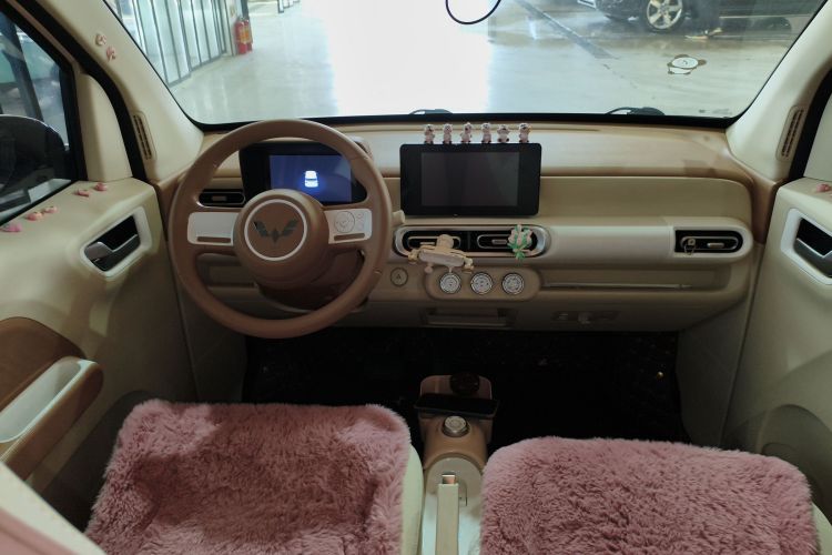 五菱汽车 宏光MINIEV 2024款 第三代 215km 进阶版中控内饰12