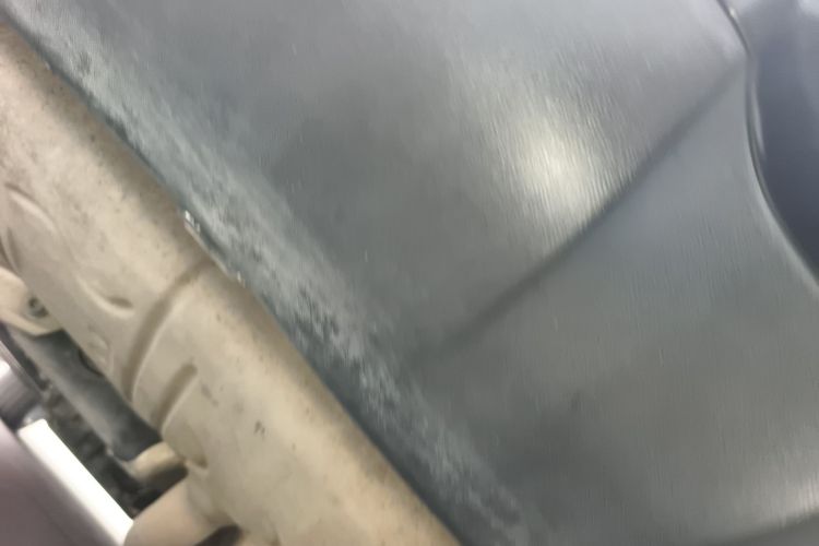 奔驰GLA 2018款 GLA 220 4MATIC 运动型局部细节9009