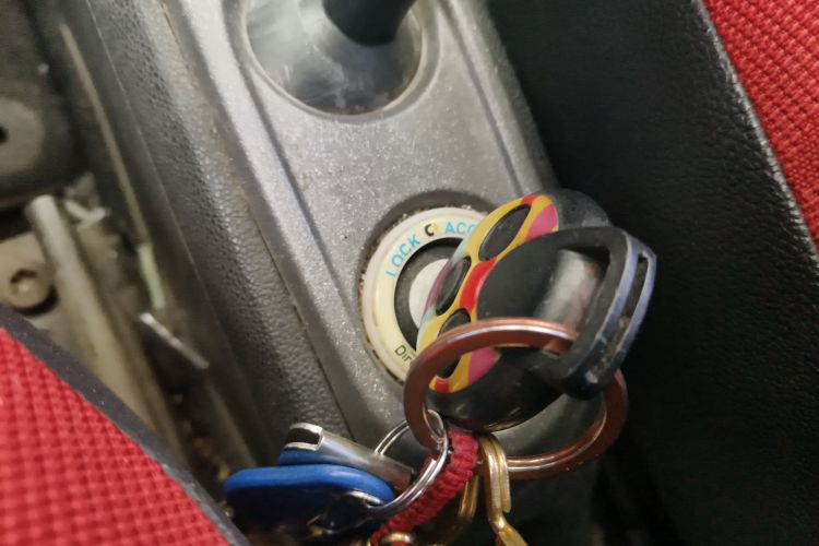 smart fortwo 2011款 1.0 MHD 硬顶激情版中控内饰7001