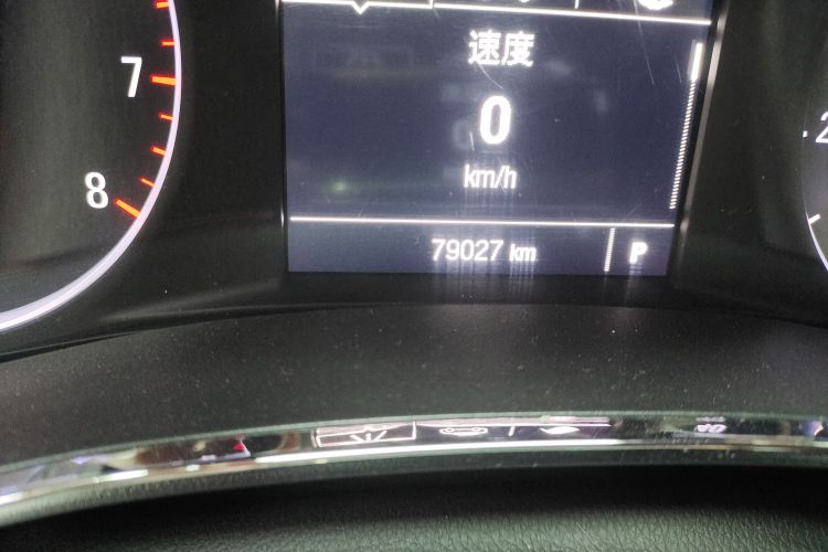 别克 昂科拉 2017款 18T 自动两驱都市领先型中控内饰15