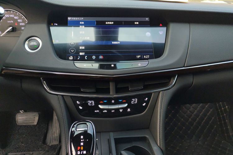 凯迪拉克CT6 2022款 28T 风尚型中控内饰16