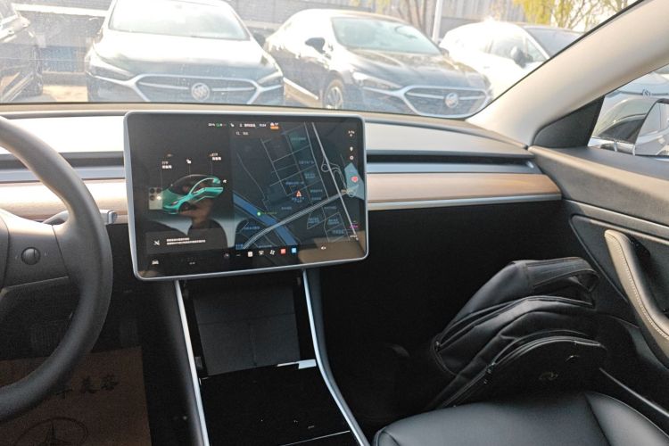 特斯拉 Model 3 2020款 改款 标准续航后驱升级版局部细节16