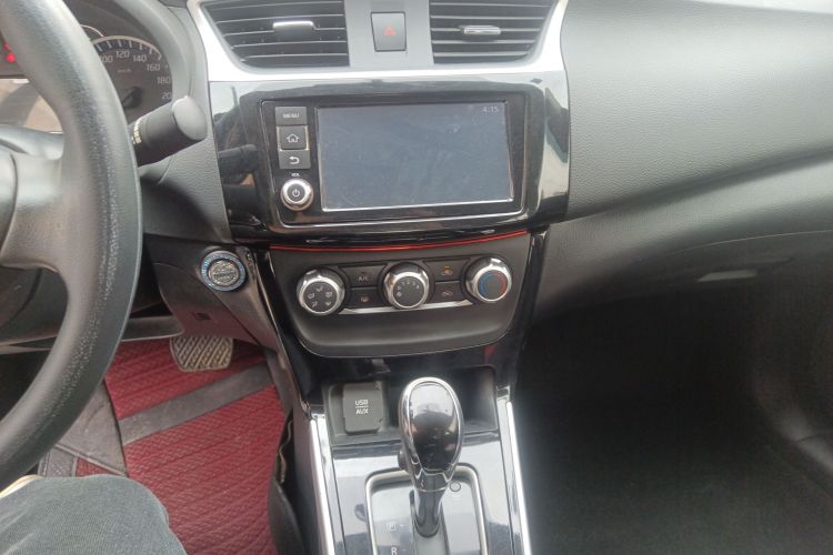 日产 轩逸 2016款 1.6XV CVT智享版中控内饰16