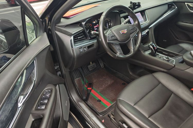 凯迪拉克XT5 2020款 28T 豪华型中控内饰20