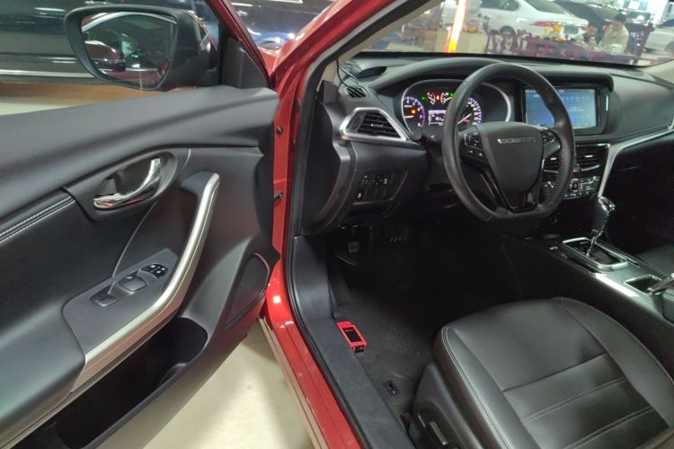 启辰T90 2017款 2.0L CVT智尚版中控内饰7003