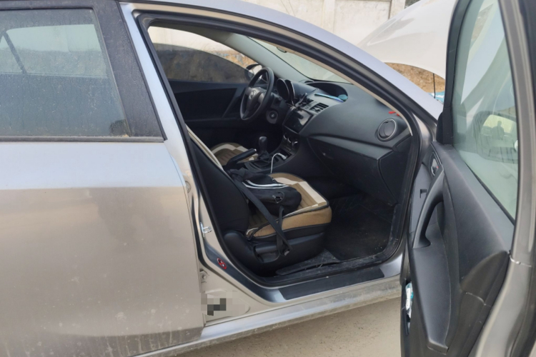 马自达3星骋 2012款 两厢 1.6L 手动舒适型局部细节9005