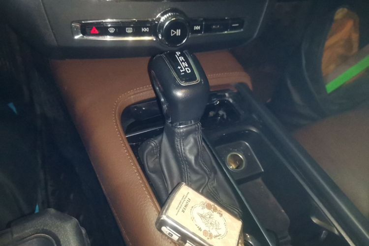 沃尔沃S90 2019款 T5 智远版局部细节18