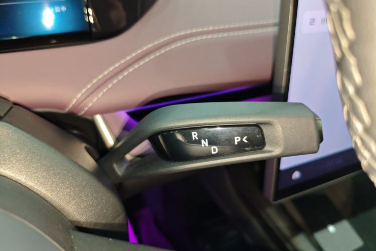 小米汽车 小米SU7 2024款 后驱长续航智驾版中控内饰18