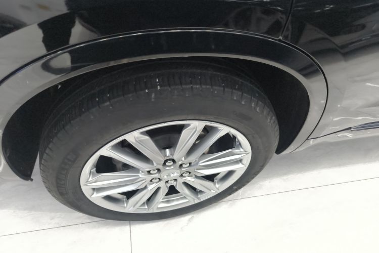 凯迪拉克XT6 2022款 2.0T 六座四驱豪华型车身外观6008