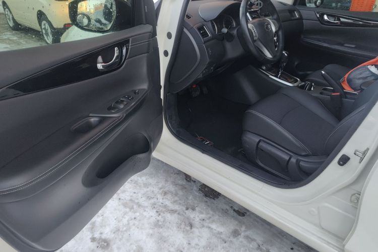 日产 骐达TIIDA 2016款 1.6L CVT智行版中控内饰20