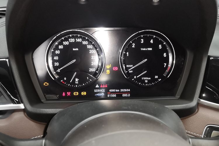 宝马X2 2020款 sDrive25i 领先型M运动套装局部细节14