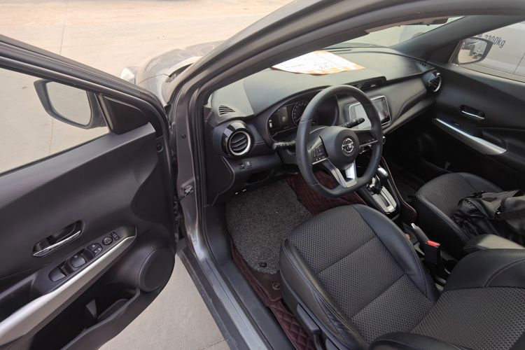 日产 劲客 2019款 1.5L CVT智联豪华版中控内饰7003