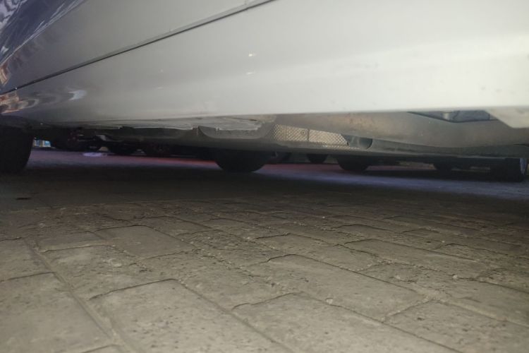 比亚迪 秦PLUS 2023款  冠军版 DM-i 120KM超越型局部细节9001