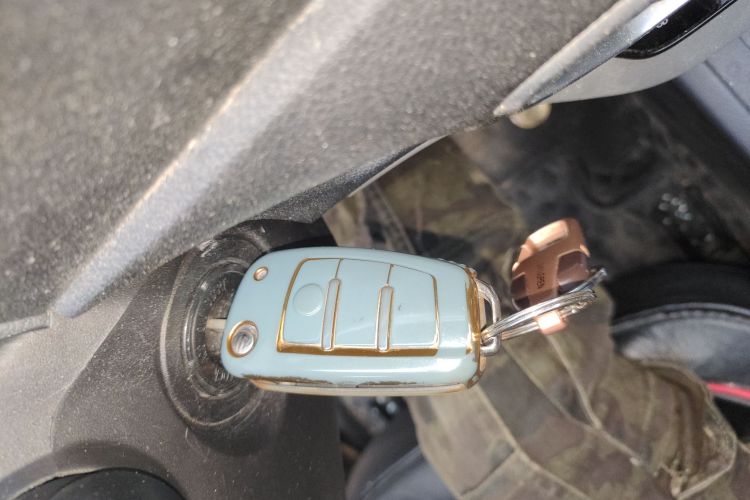 凯翼 炫界 2021款 1.5L CVT优享版中控内饰7001