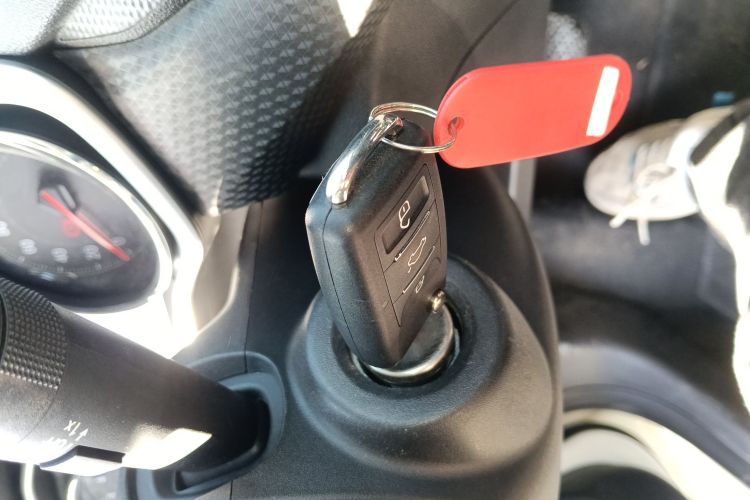 雪佛兰 科沃兹 2020款 325T 自动欣悦版中控内饰11