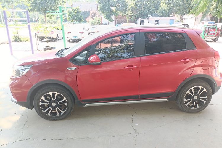 吉利汽车 远景X3 2017款 1.5L 自动精英型车身外观6003