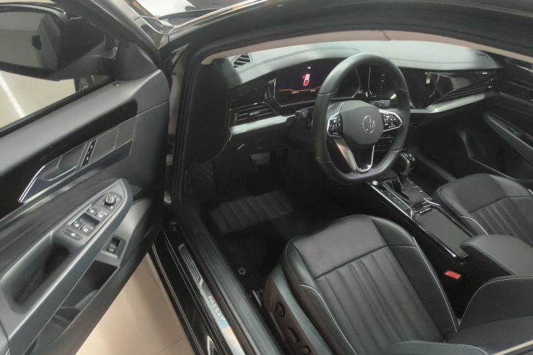 大众 帕萨特 2023款 330TSI 星空精英版中控内饰7003