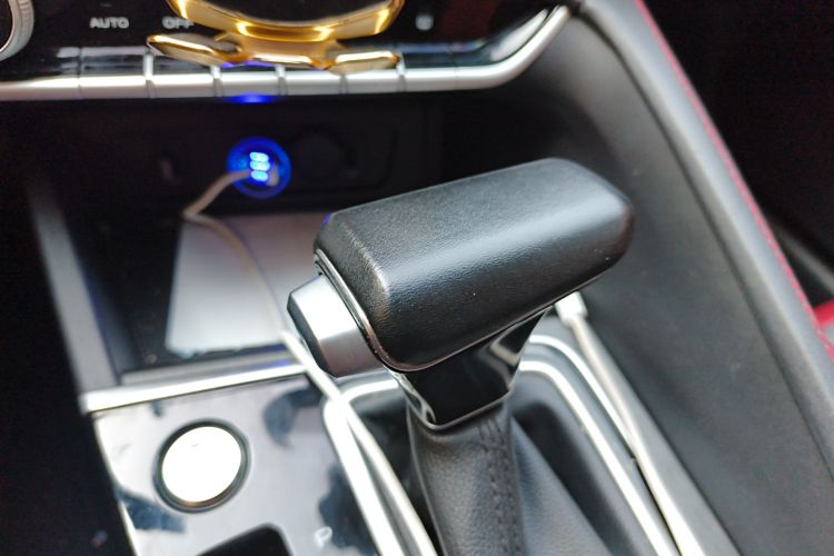 长安 逸动 2021款 PLUS 蓝鲸NE 1.4T GDI DCT旗舰型中控内饰18