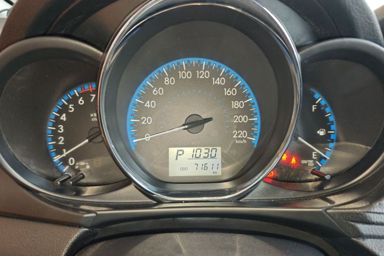 丰田 威驰FS 2017款 1.5L CVT锋驰版局部细节14