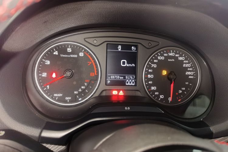 奥迪Q2L 2022款 35 TFSI 进取动感型中控内饰14