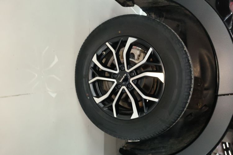 哈弗H6 2023款 国潮版 1.5T 自动都市版车身外观6002